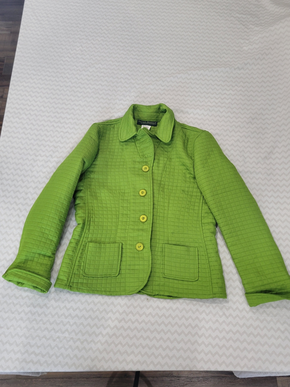 Harvé Benard Vivid Lime Green 100% Polyester Chartreuse Quilted Blazer Size 8